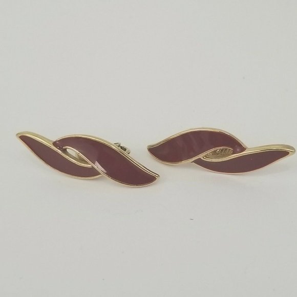 Vintage Crown Trifari Clip Ons F27 - Picture 3 of 8